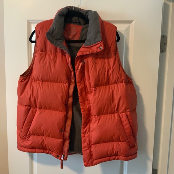 L. L. Bean Down Vest L/Regular - Picture 1 of 5